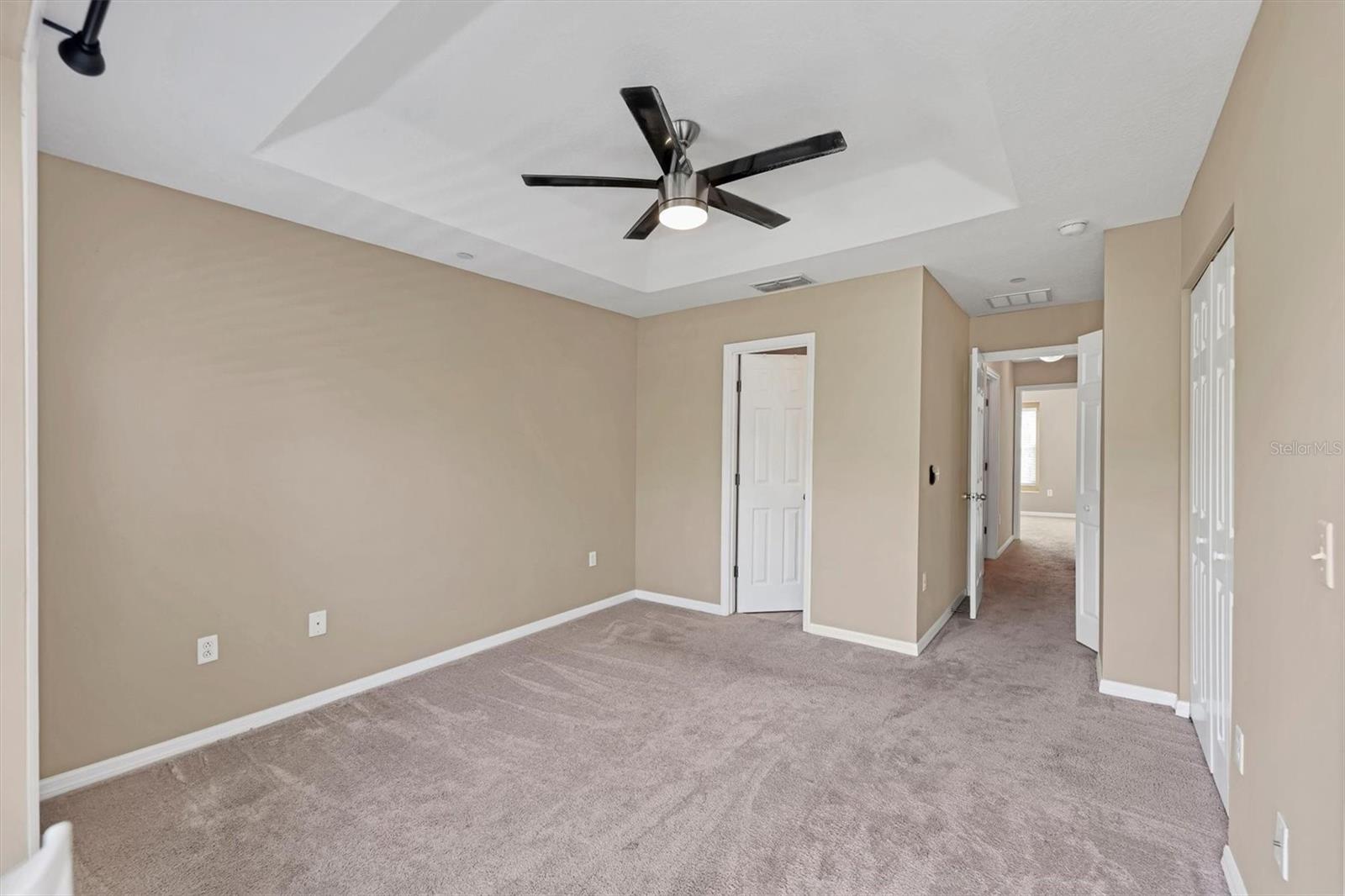 Image 19 of 30 For 7322 Black Walnut Way 7322