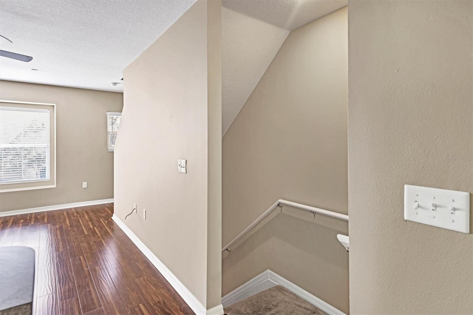 Image 3 of 30 For 7322 Black Walnut Way 7322