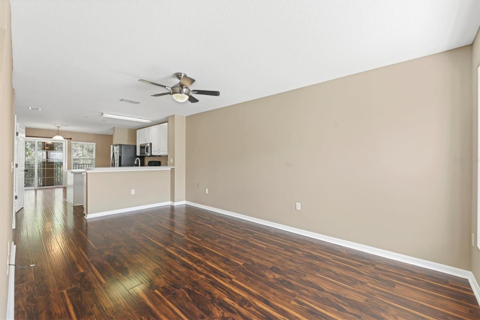 Image 6 of 30 For 7322 Black Walnut Way 7322