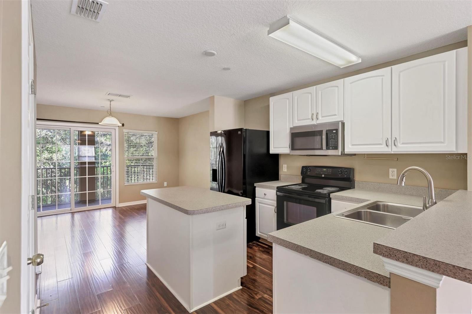 Image 8 of 30 For 7322 Black Walnut Way 7322