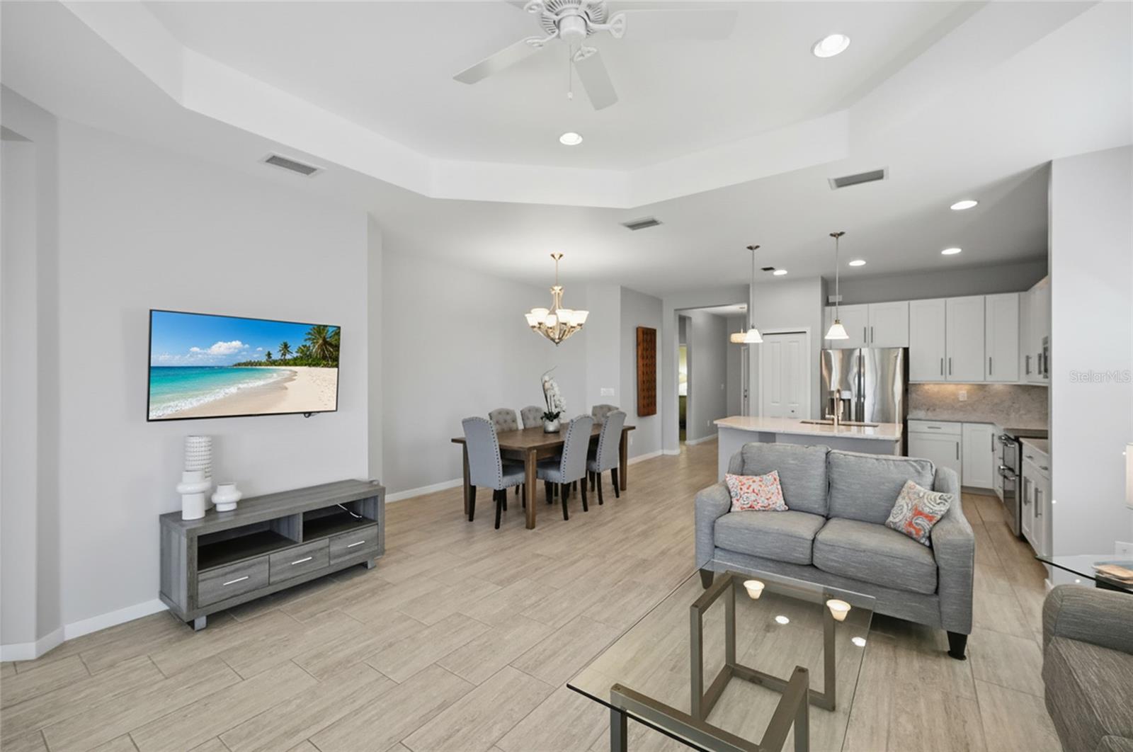 Image 19 of 50 For 7105 Vista Bella Drive