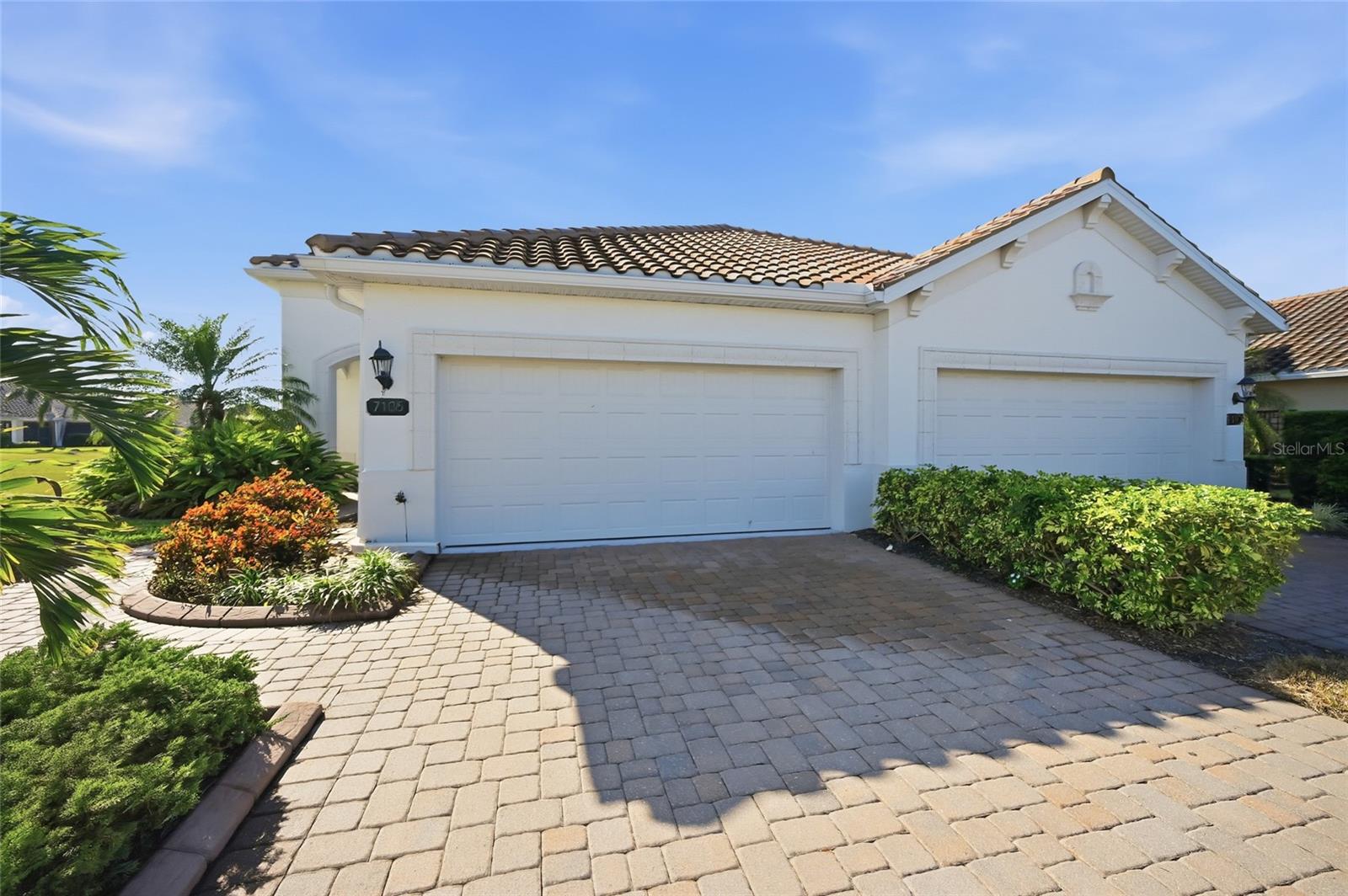 Image 2 of 50 For 7105 Vista Bella Drive