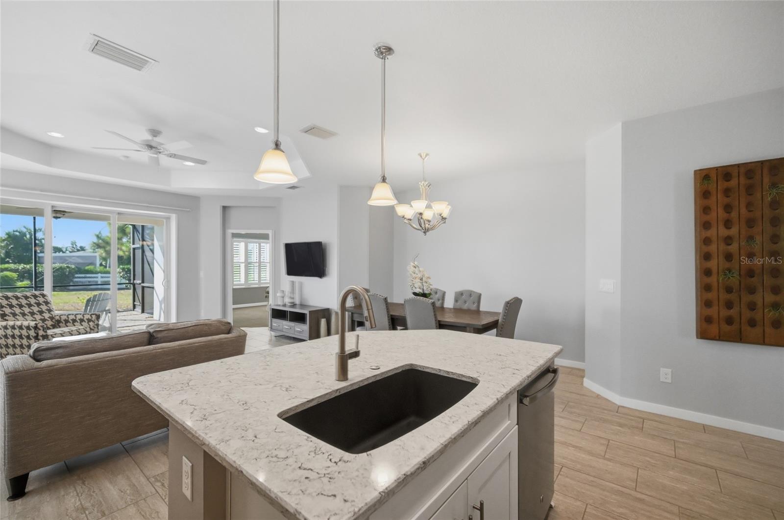 Image 27 of 50 For 7105 Vista Bella Drive