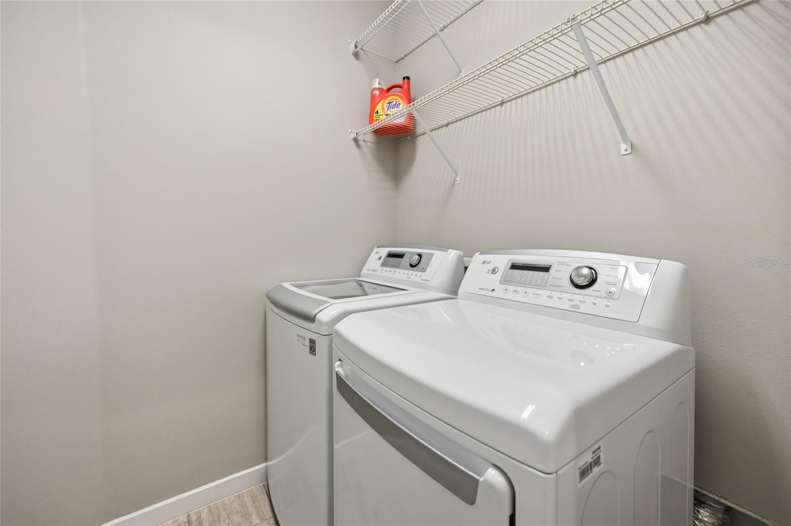 Image 37 of 50 For 7105 Vista Bella Drive