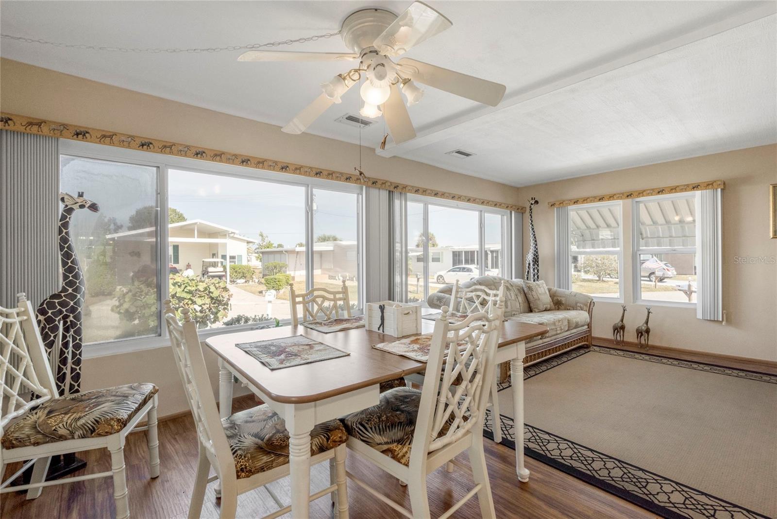 Image 9 of 45 For 533 Fleetwood Street