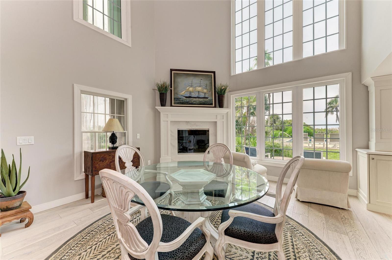 Image 11 of 50 For 4473 Gulf Of Mexico Drive 4473