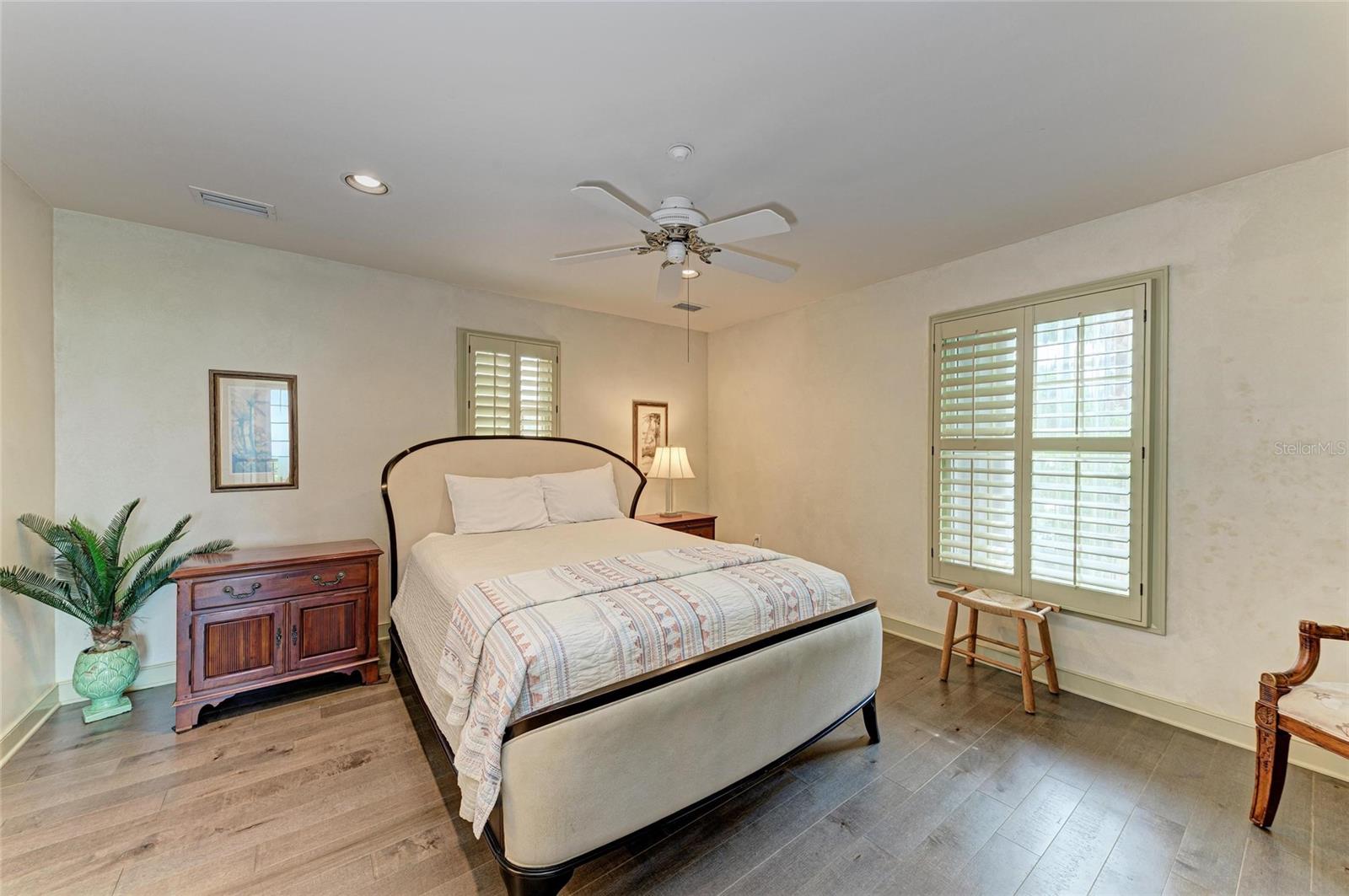 Image 21 of 50 For 4473 Gulf Of Mexico Drive 4473