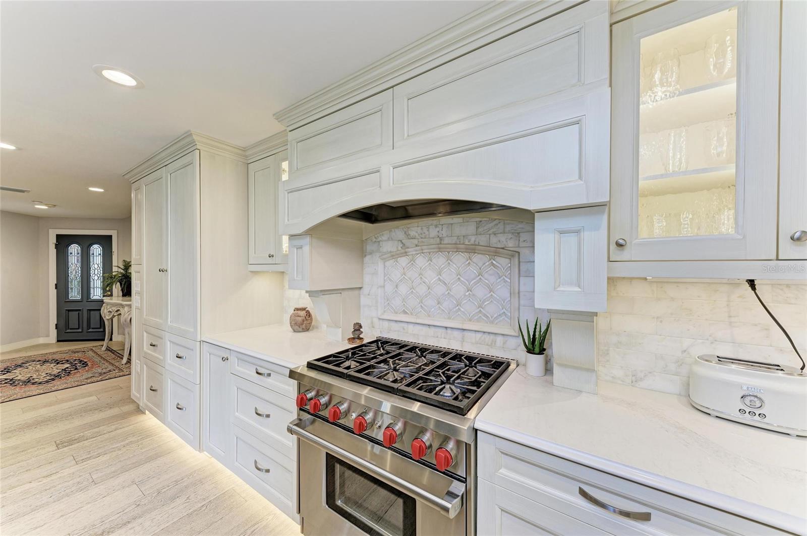 Image 8 of 50 For 4473 Gulf Of Mexico Drive 4473