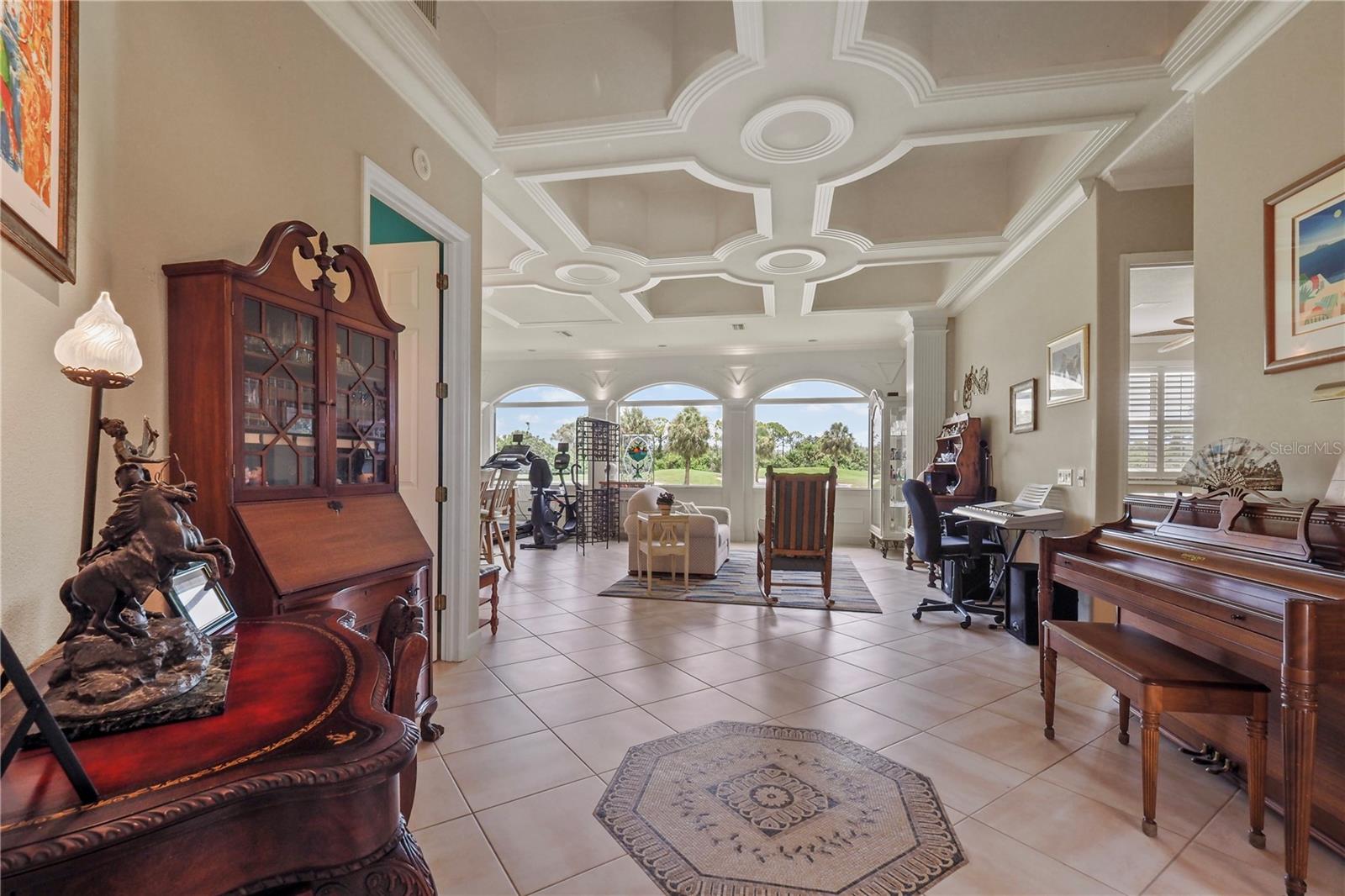 Image 14 of 43 For 4541 Murcia Boulevard 11