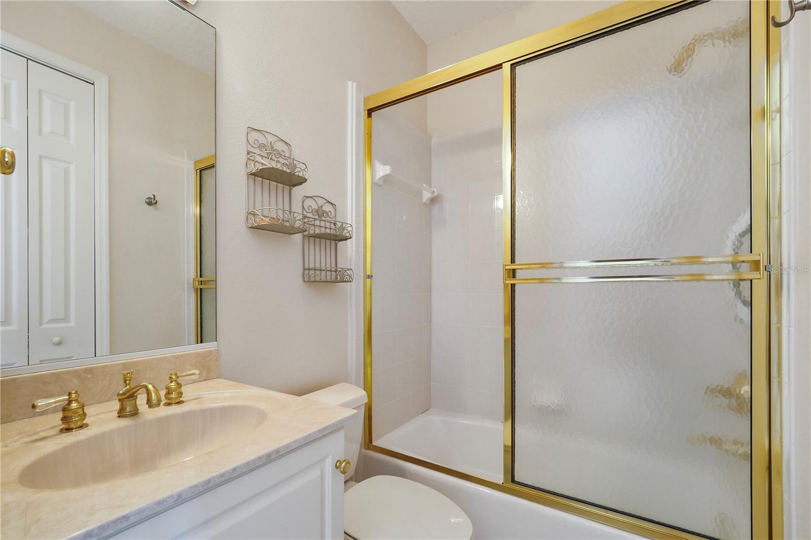 Image 36 of 43 For 4541 Murcia Boulevard 11