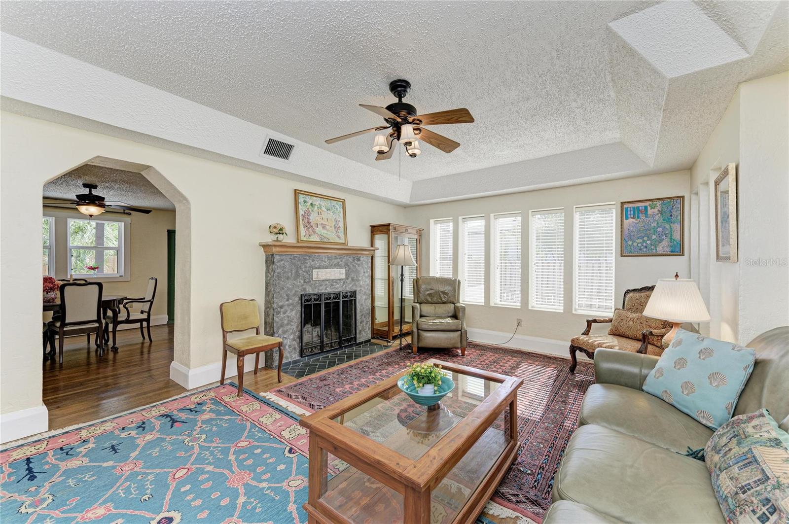 Image 19 of 65 For 401 27th Street W