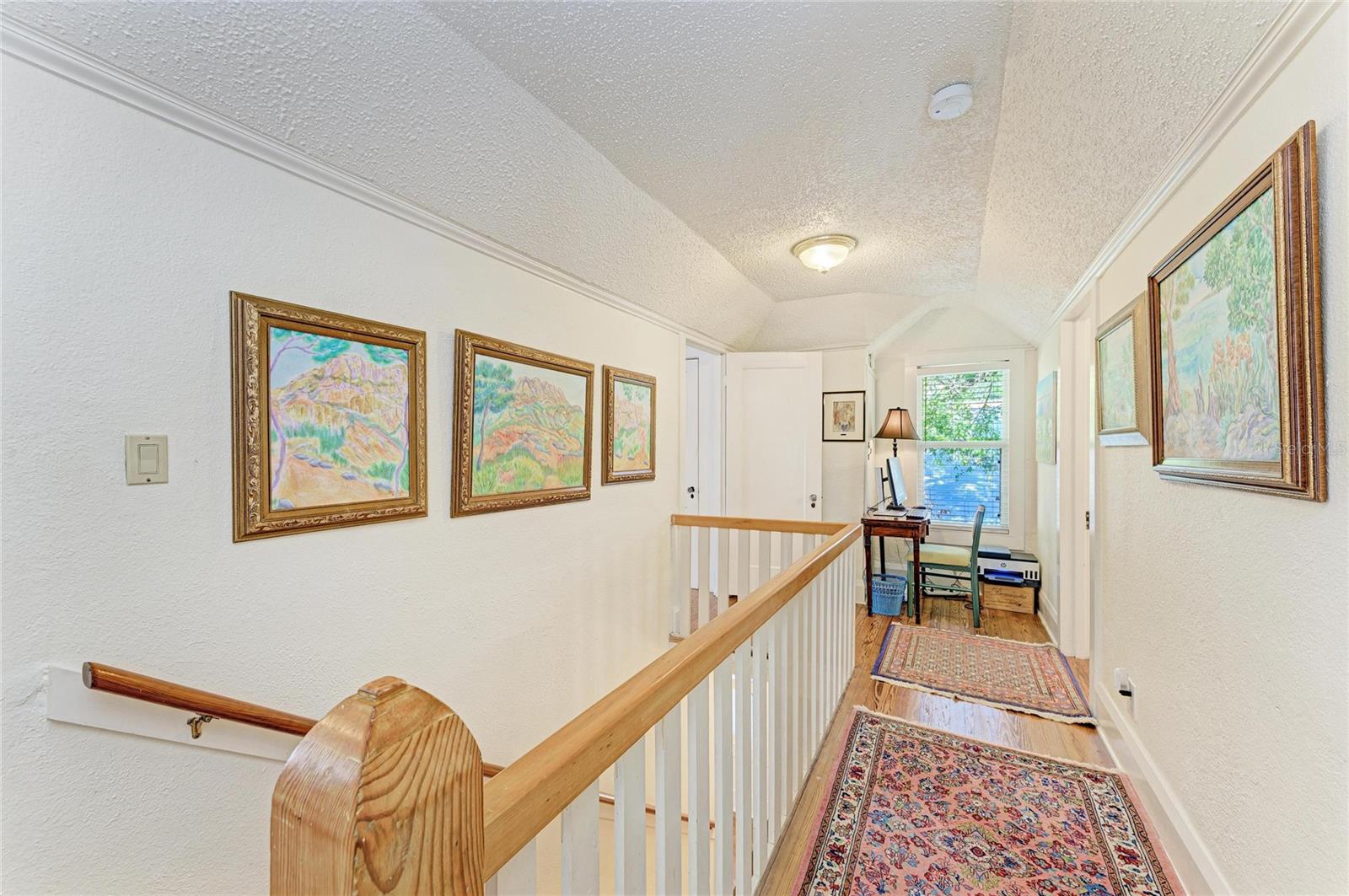 Image 34 of 65 For 401 27th Street W