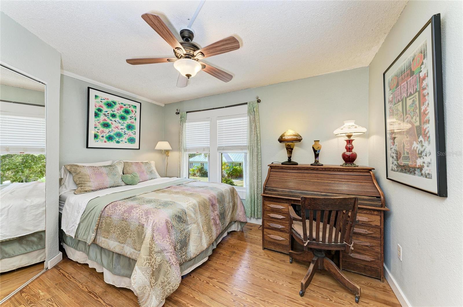 Image 42 of 65 For 401 27th Street W