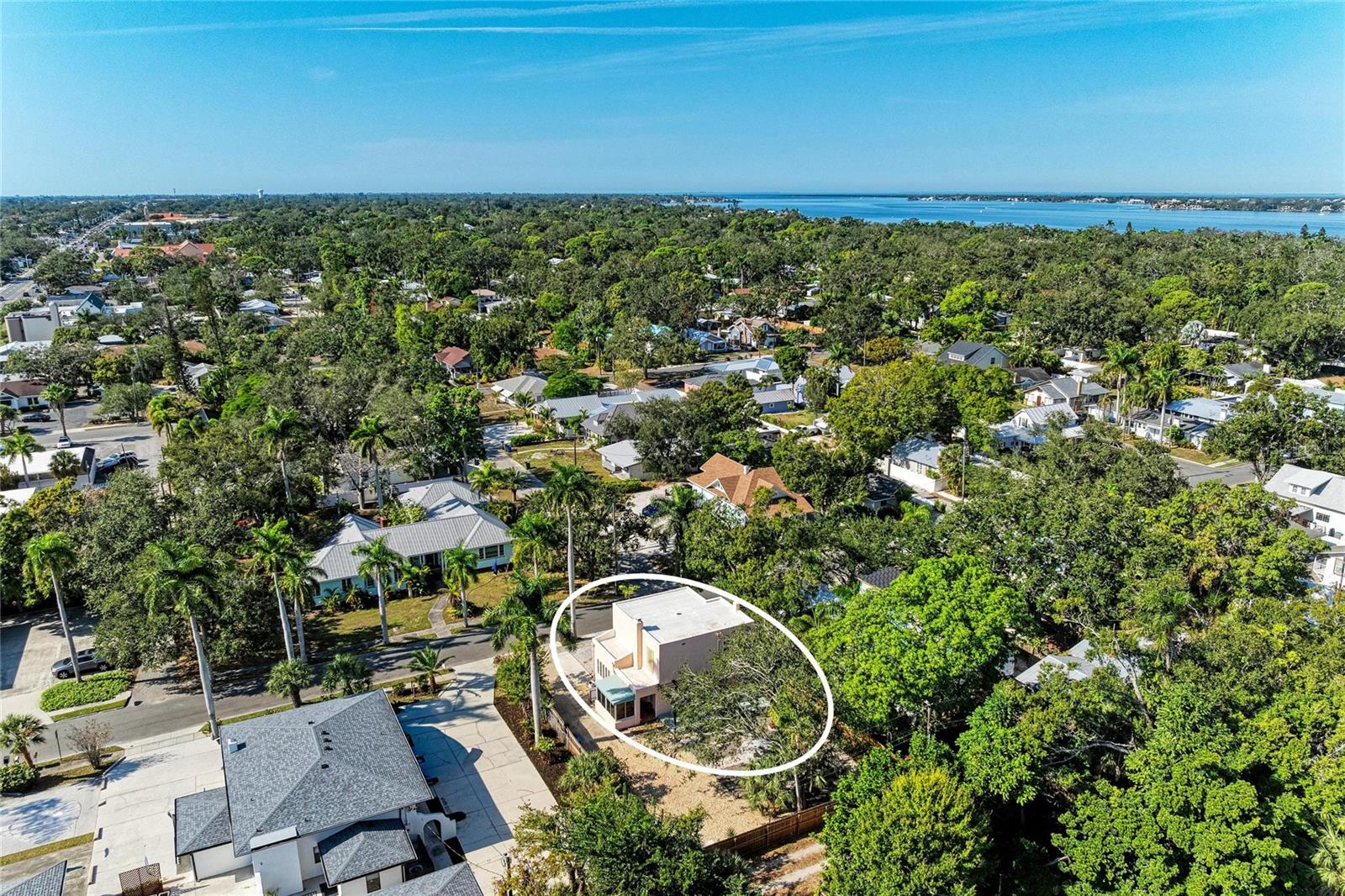 Image 6 of 65 For 401 27th Street W