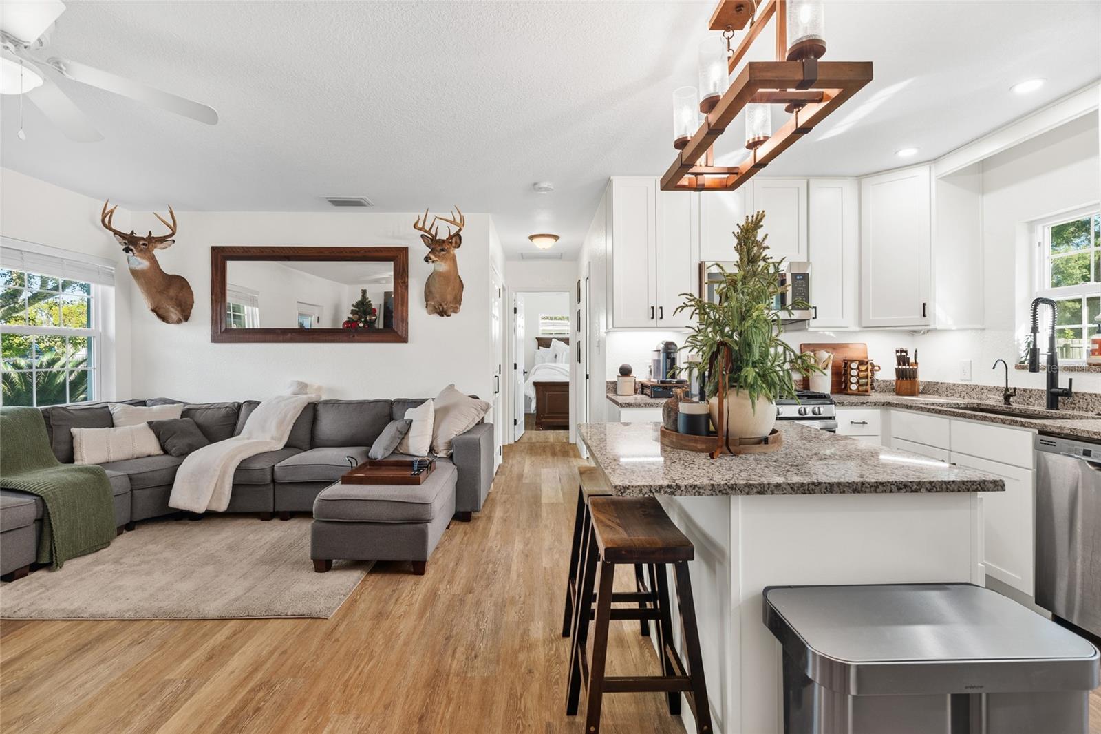 Image 13 of 31 For 1032 Willis Avenue