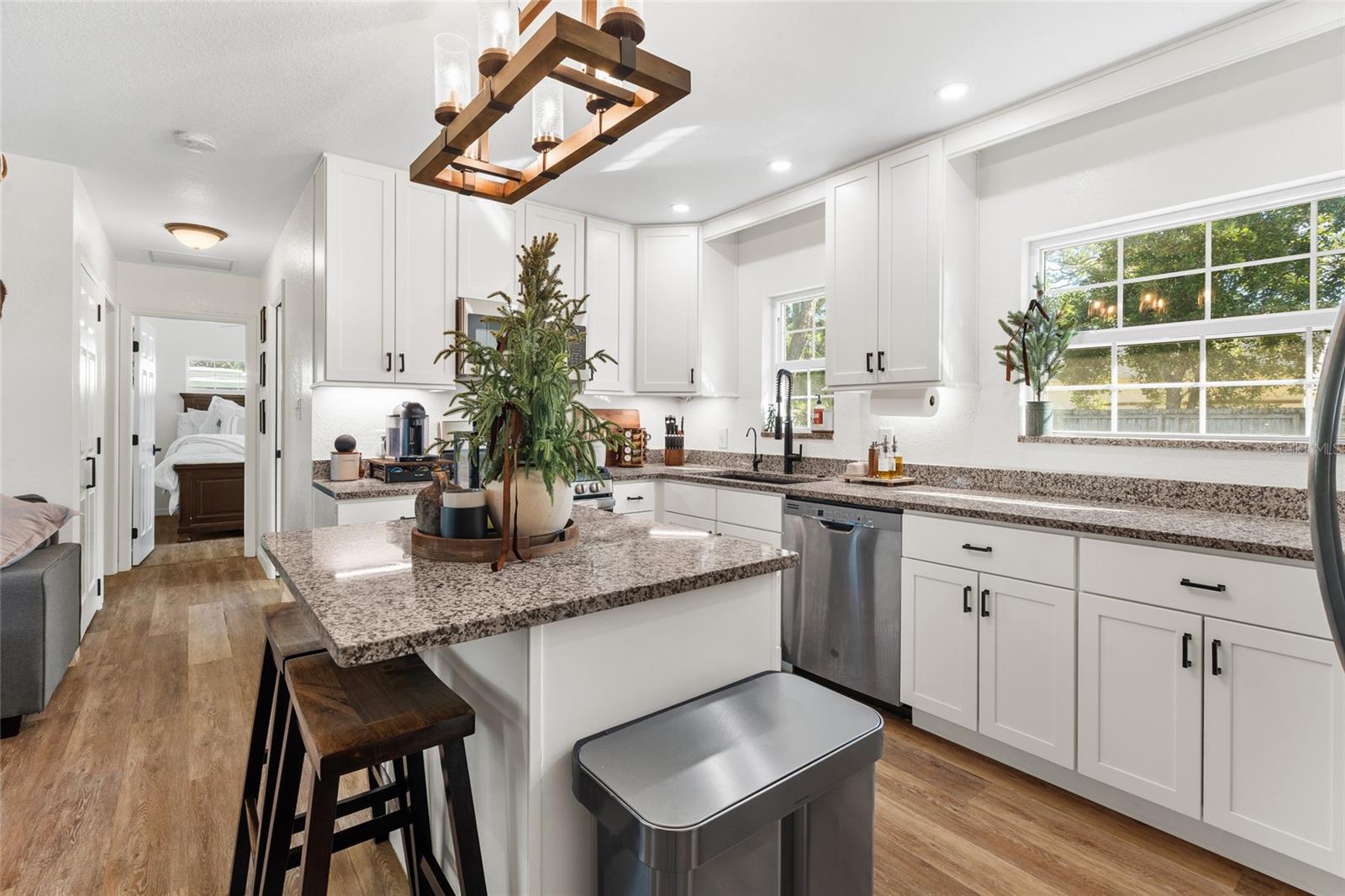 Image 15 of 31 For 1032 Willis Avenue