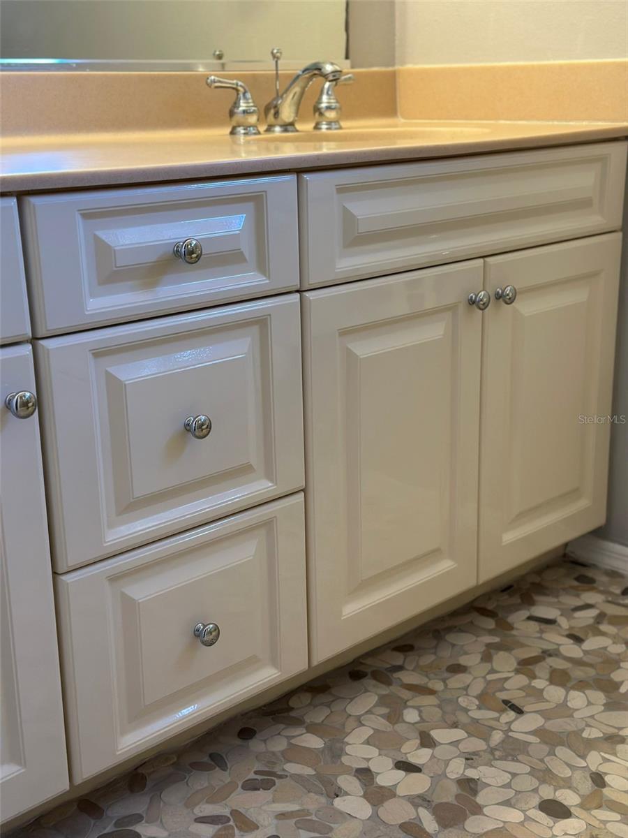 Image 24 of 40 For 1767 Lake Place 1767c