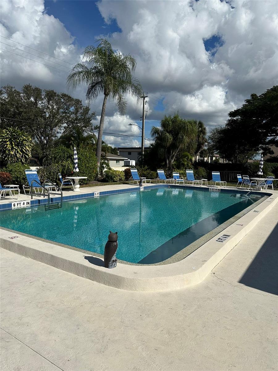 Image 38 of 40 For 1767 Lake Place 1767c