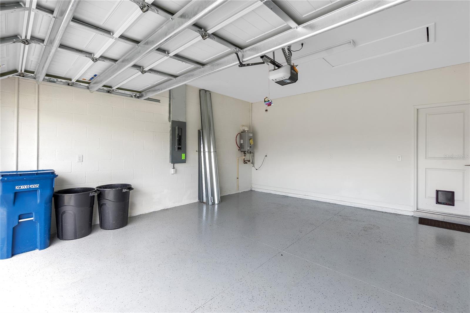 Image 18 of 36 For 5239 Coral Reef Way