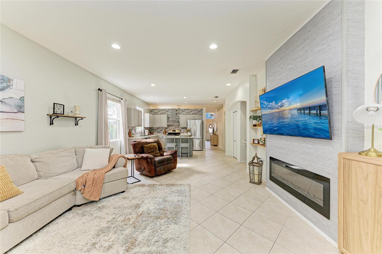 Image 17 of 61 For 4820 Trout River Crossing