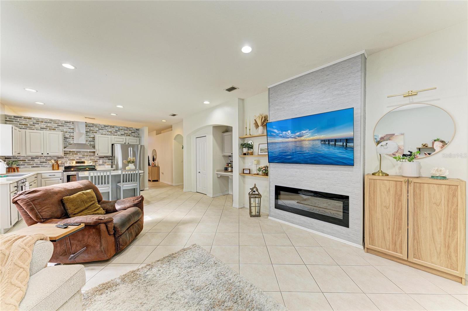 Image 18 of 61 For 4820 Trout River Crossing