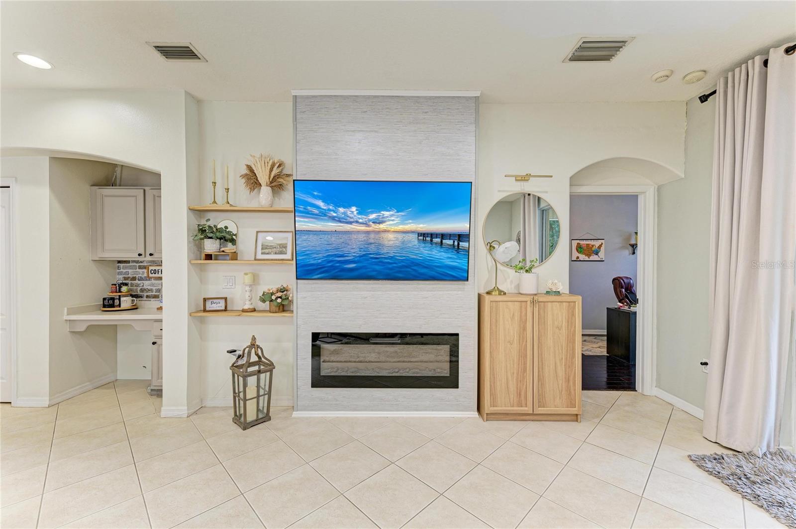 Image 19 of 61 For 4820 Trout River Crossing