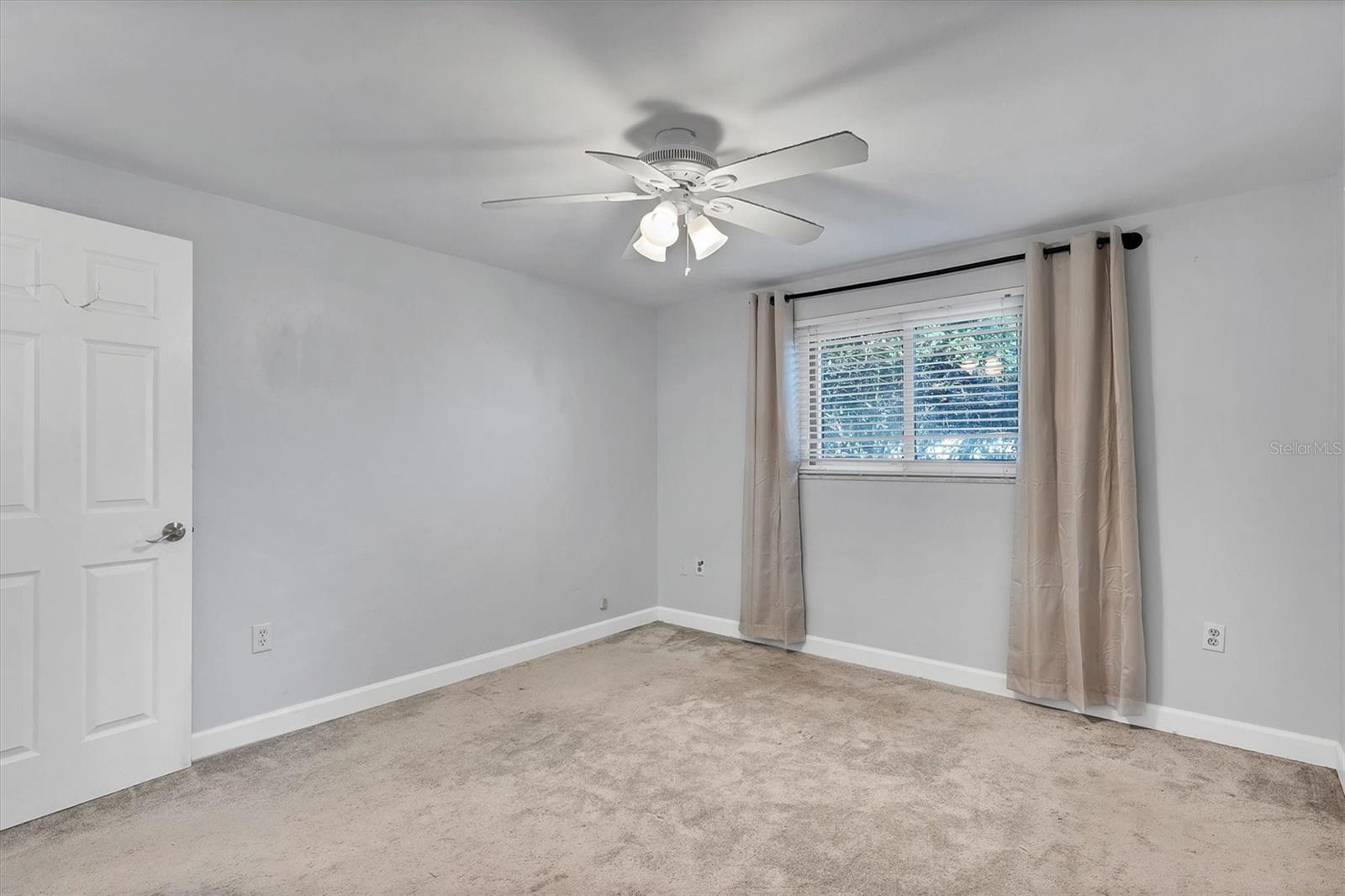 Image 13 of 36 For 1102 Fruitland Avenue