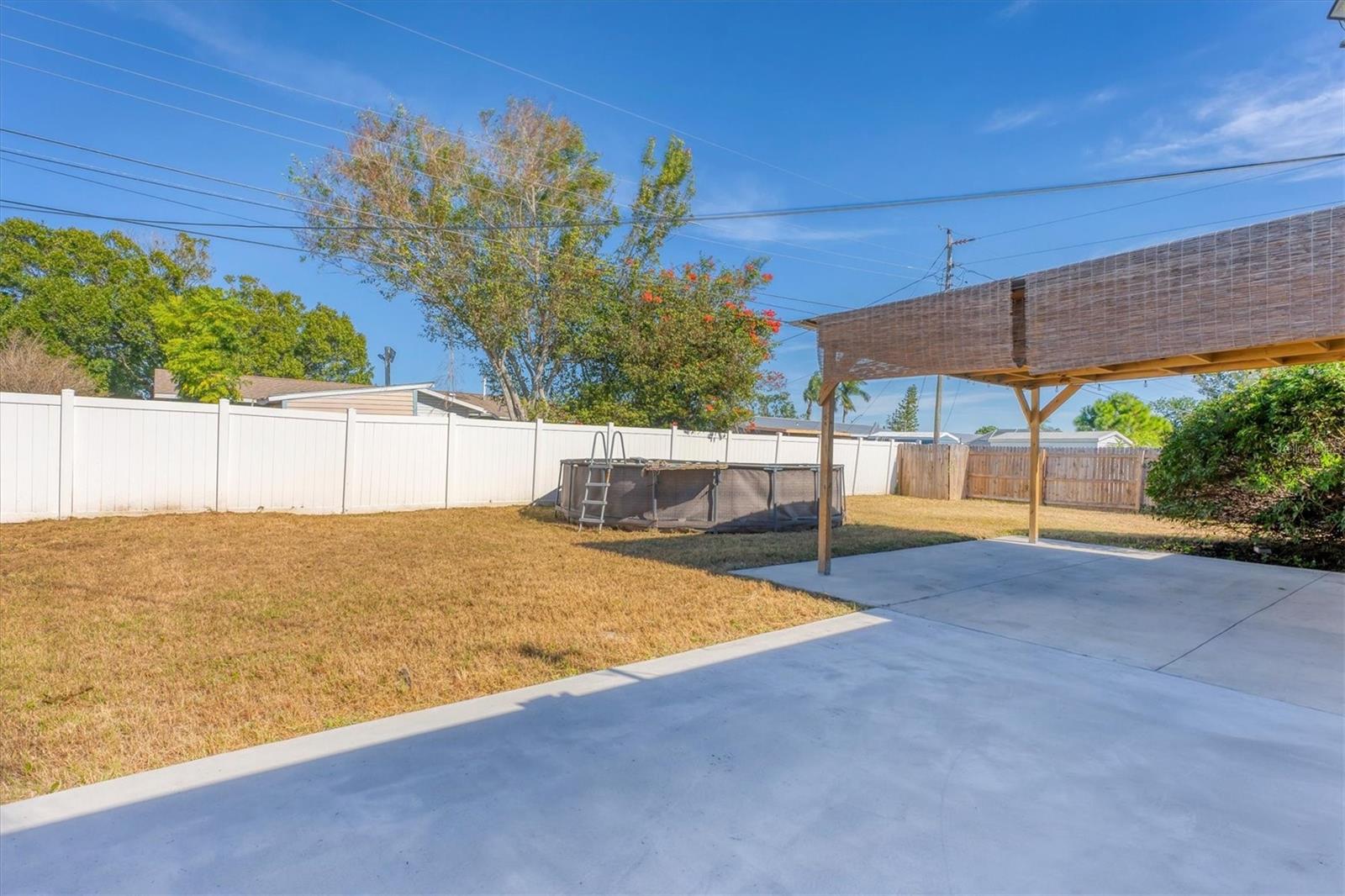 Image 26 of 36 For 1102 Fruitland Avenue