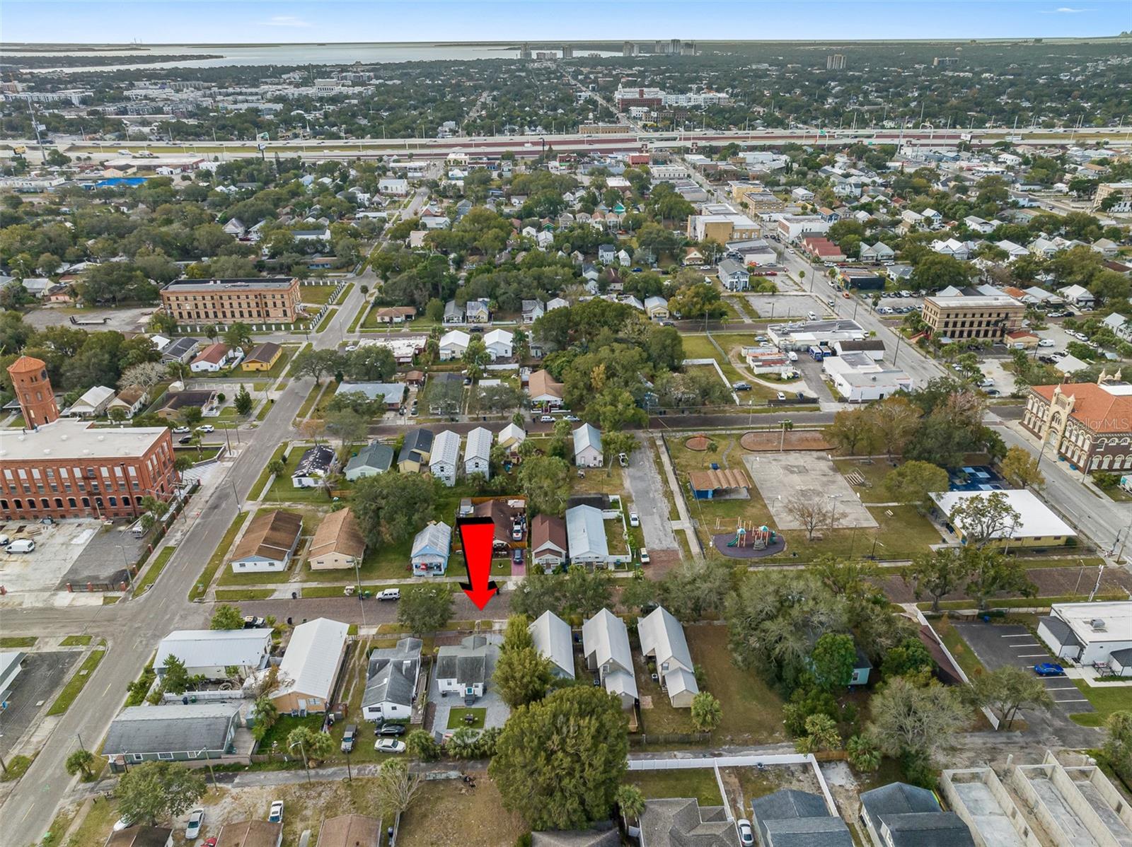 Image 7 of 30 For 2111 Palmetto Street