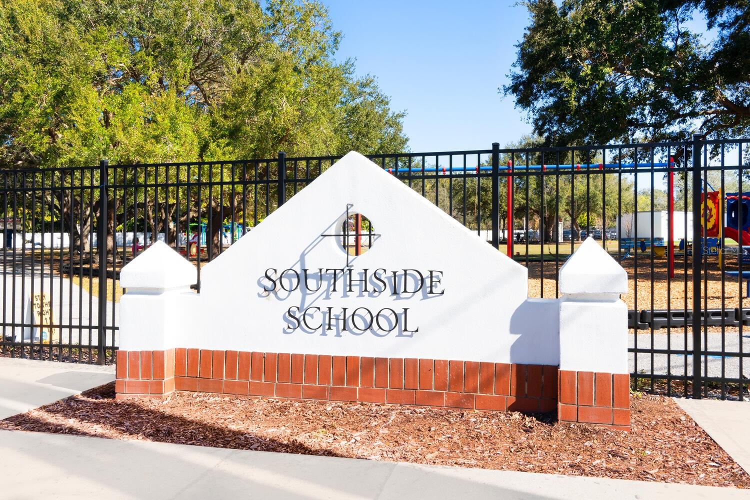 Image 15 of 21 For 1542 Gulfview Drive