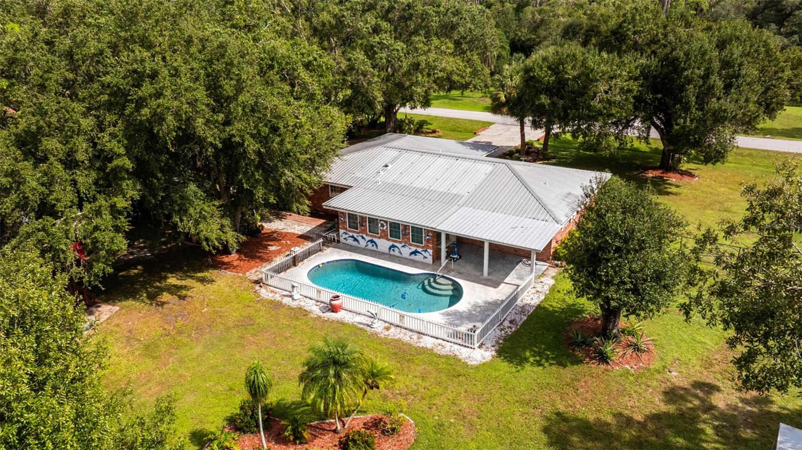 Image 2 of 57 For 17371 Williamsburg Drive