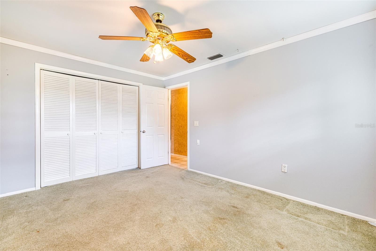 Image 22 of 57 For 17371 Williamsburg Drive