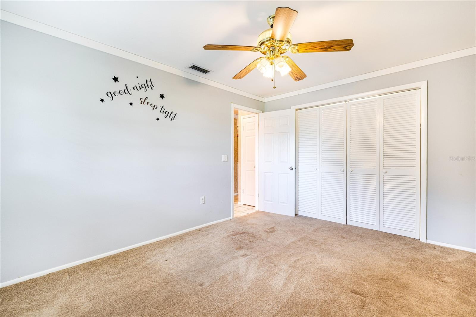 Image 25 of 57 For 17371 Williamsburg Drive