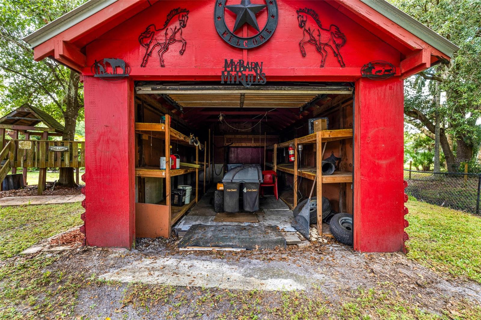 Image 34 of 57 For 17371 Williamsburg Drive