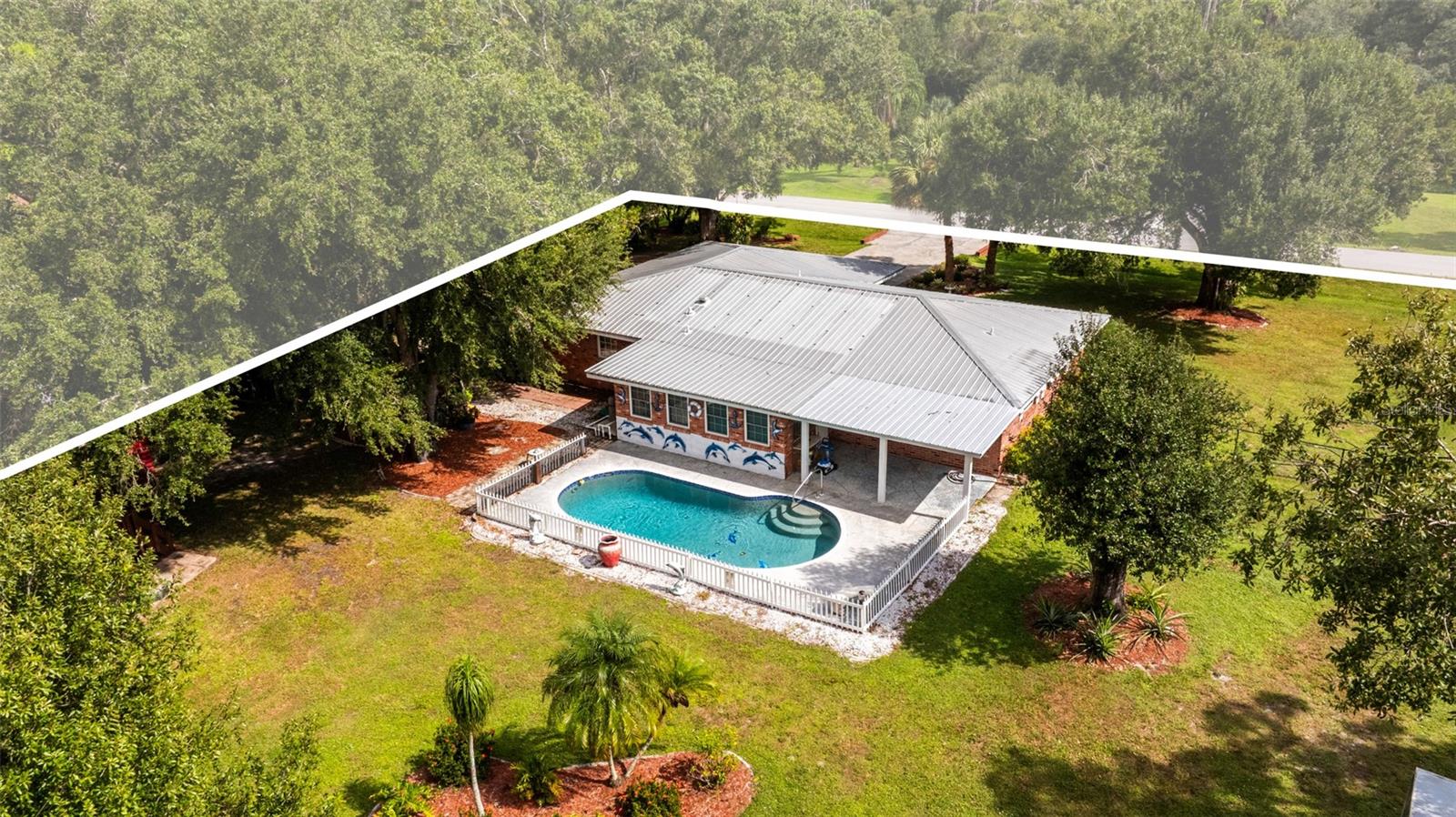 Image 56 of 57 For 17371 Williamsburg Drive