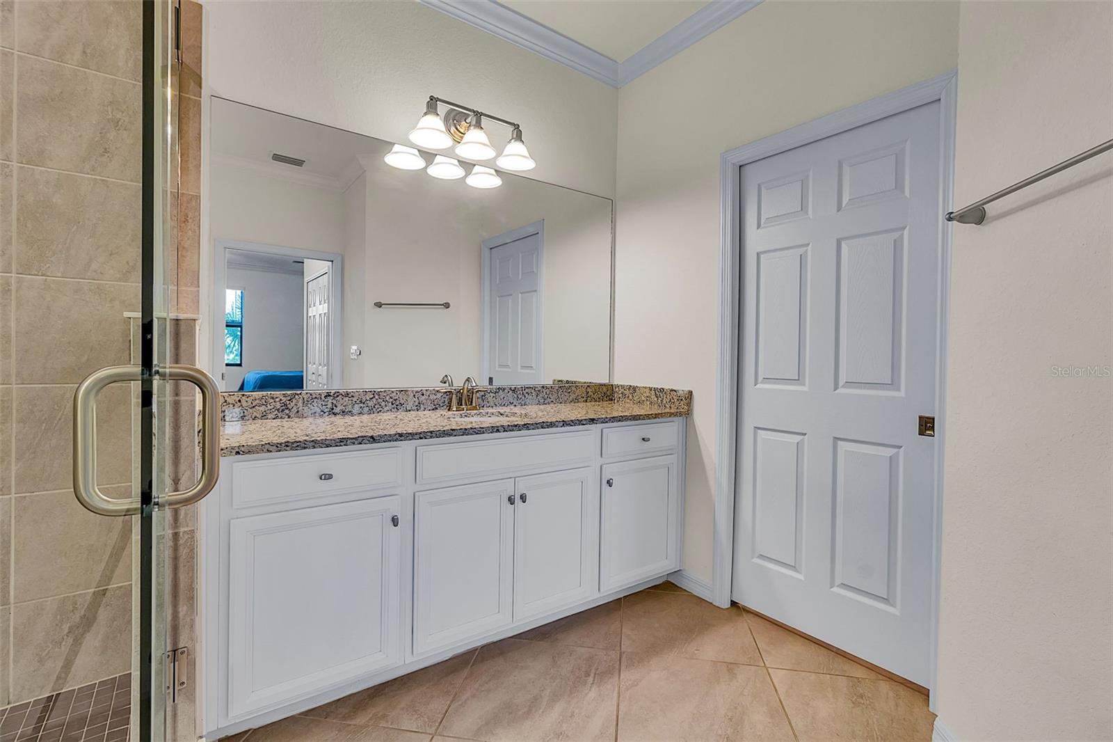 Image 29 of 62 For 18017 Gawthrop Drive 103