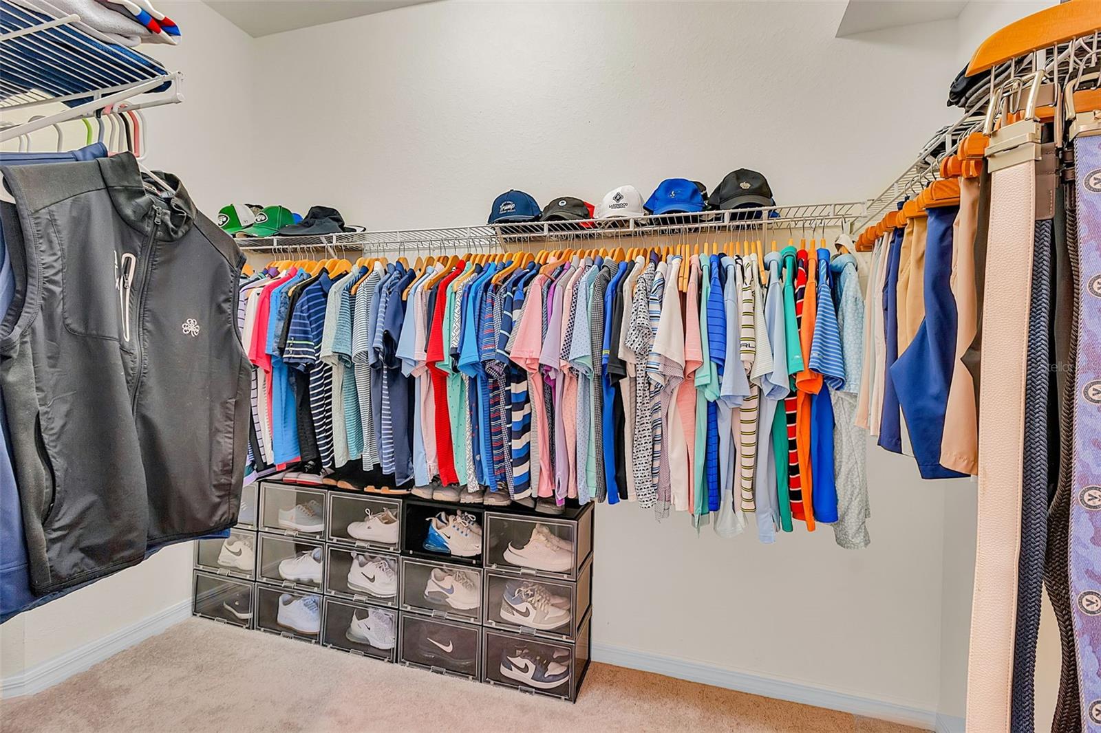 Image 31 of 62 For 18017 Gawthrop Drive 103