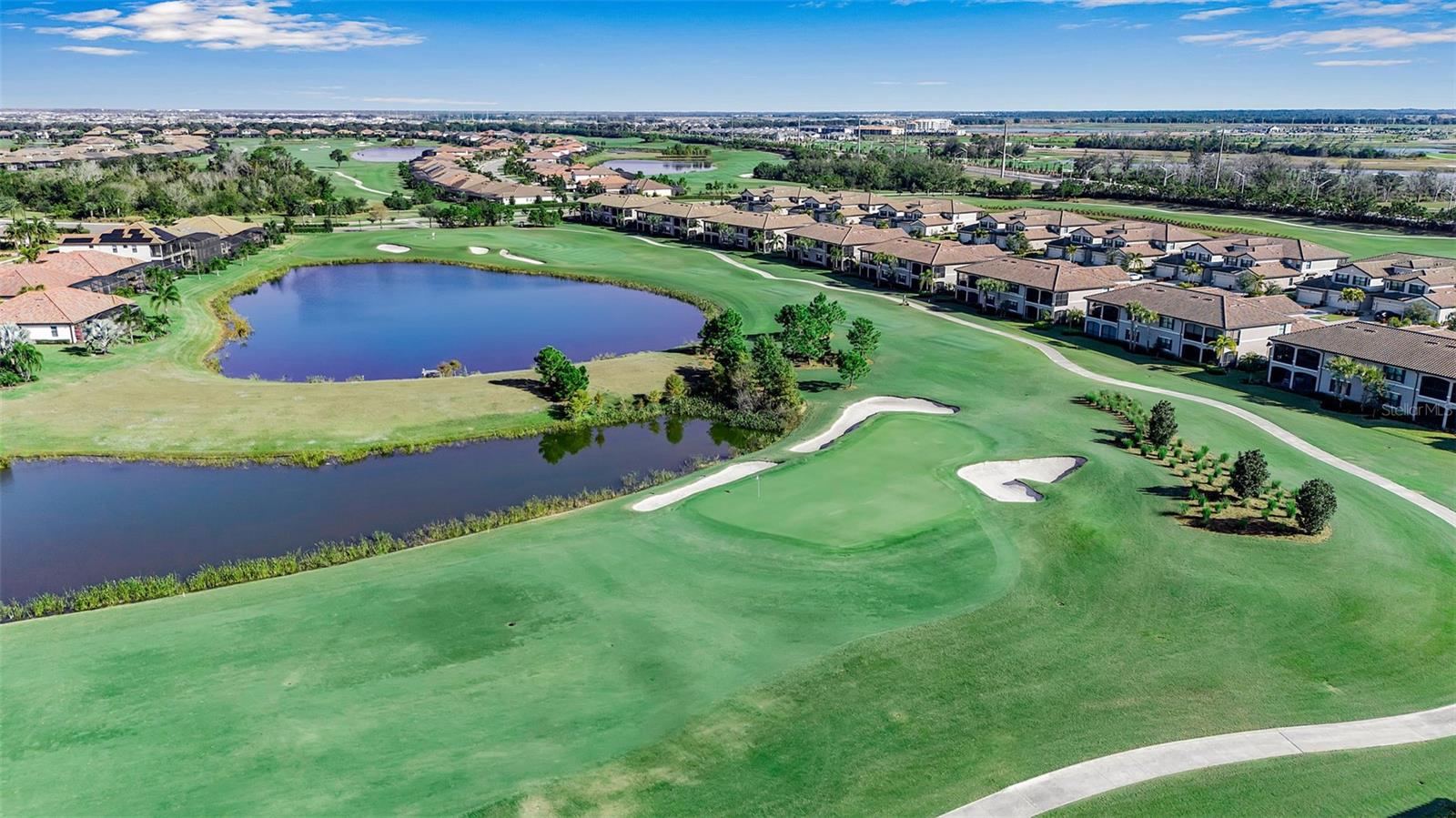 Image 7 of 62 For 18017 Gawthrop Drive 103