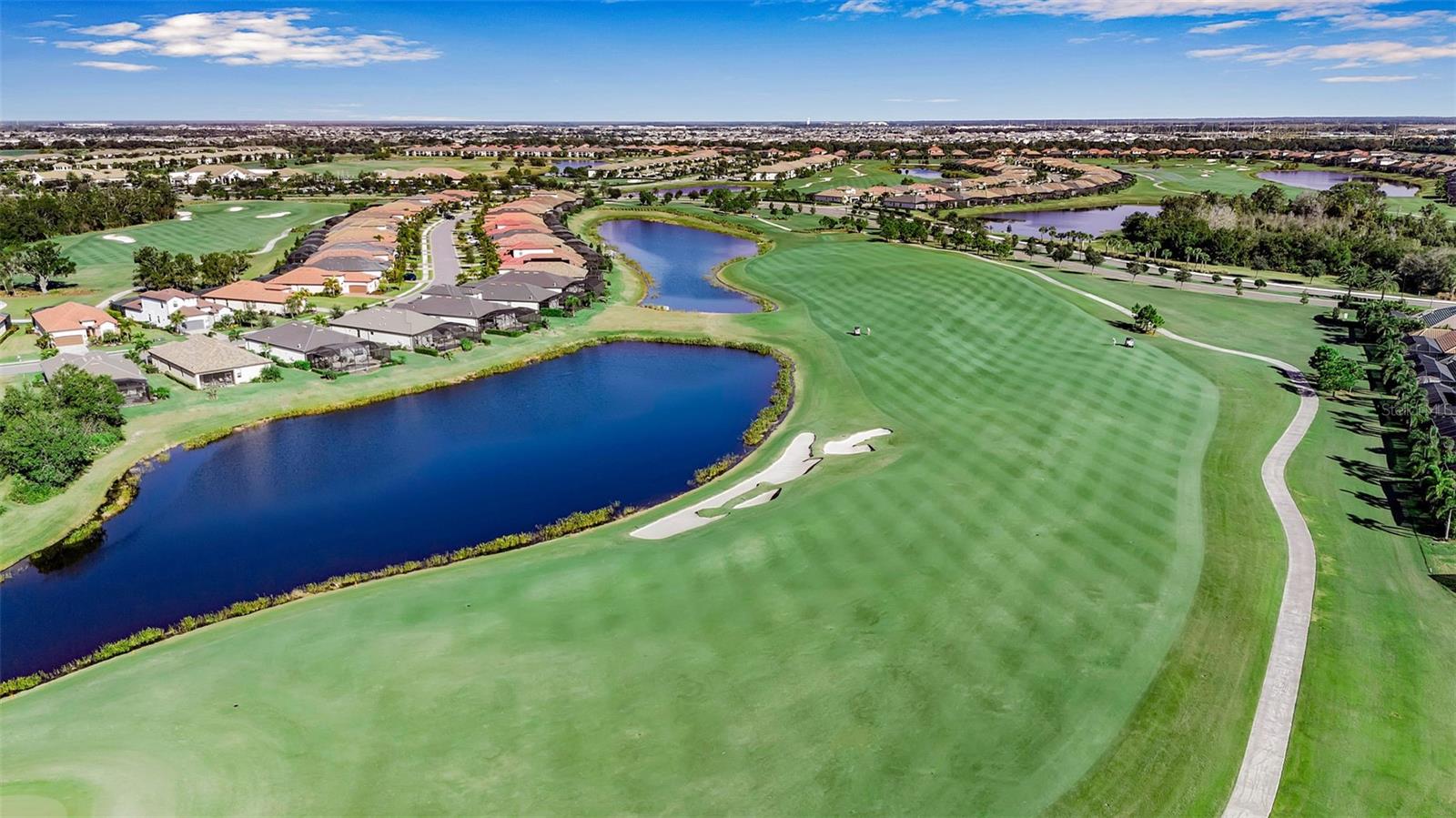 Image 8 of 62 For 18017 Gawthrop Drive 103