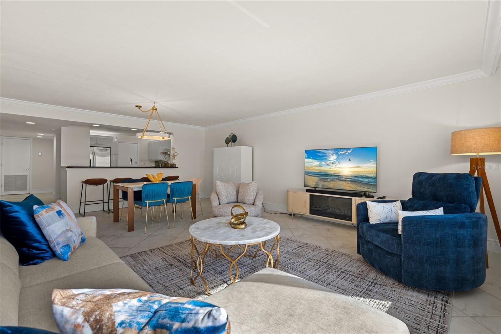 Image 15 of 56 For 1750 Benjamin Franklin Drive 8d