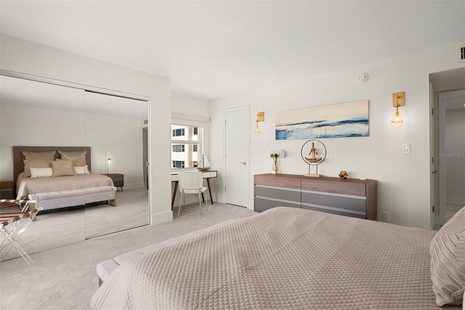 Image 24 of 56 For 1750 Benjamin Franklin Drive 8d