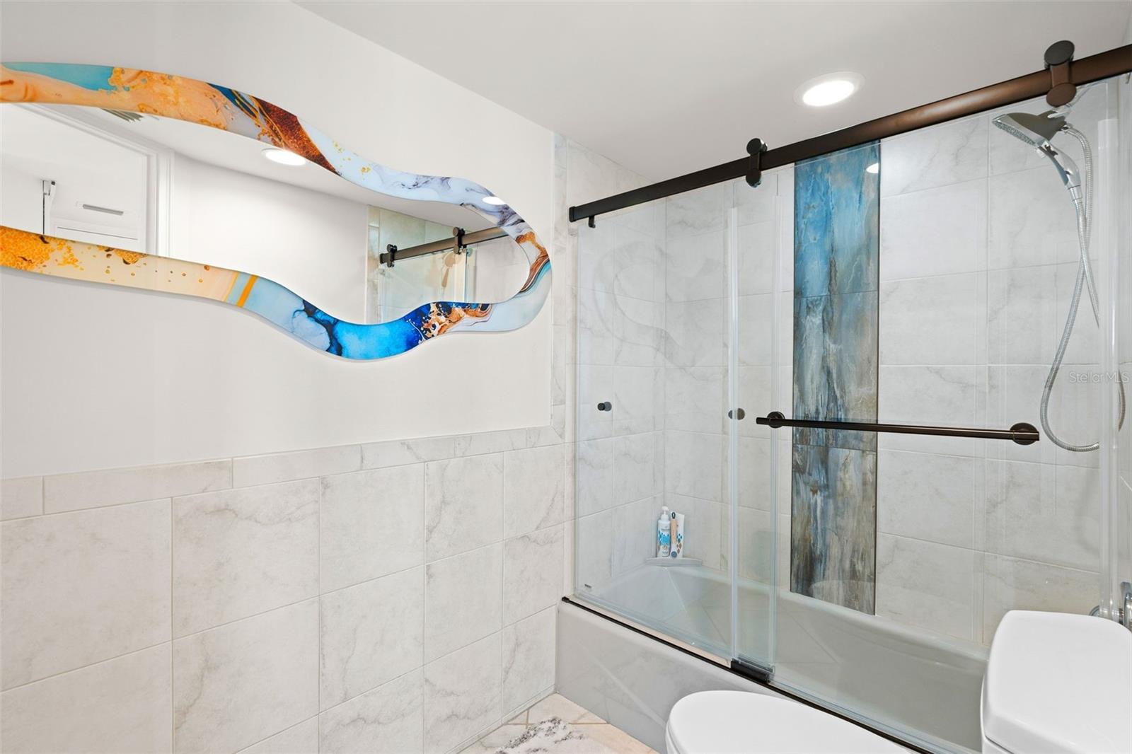 Image 28 of 56 For 1750 Benjamin Franklin Drive 8d