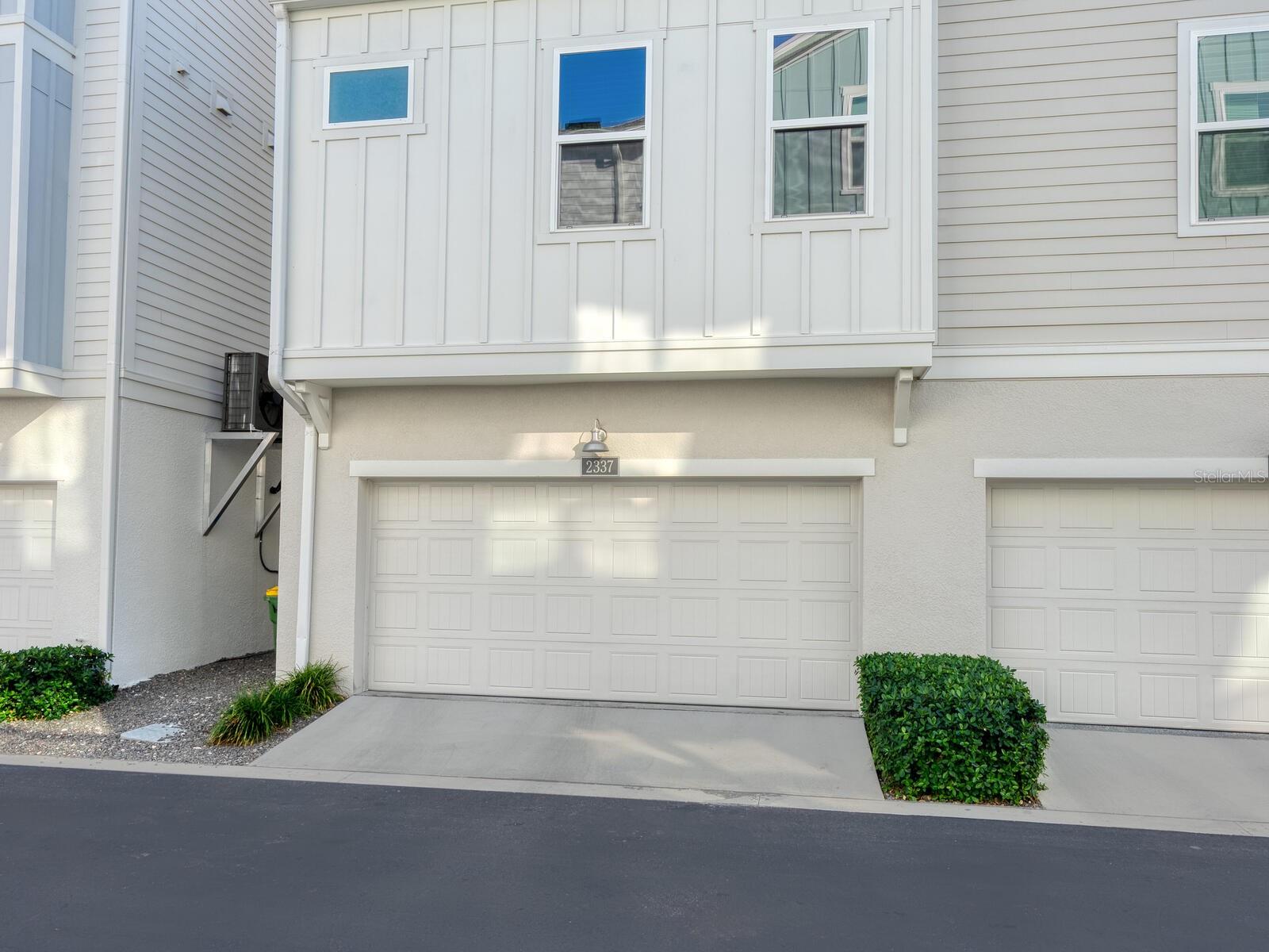 Image 26 of 41 For 2337 Lindstrom Street