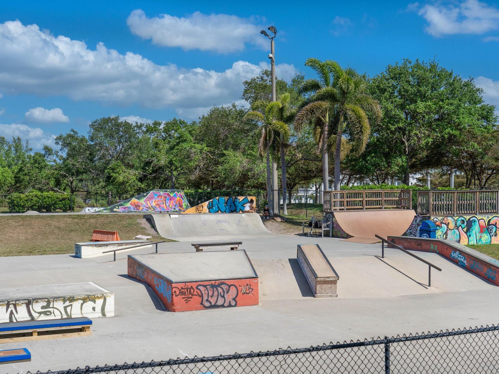 Image 34 of 41 For 2337 Lindstrom Street