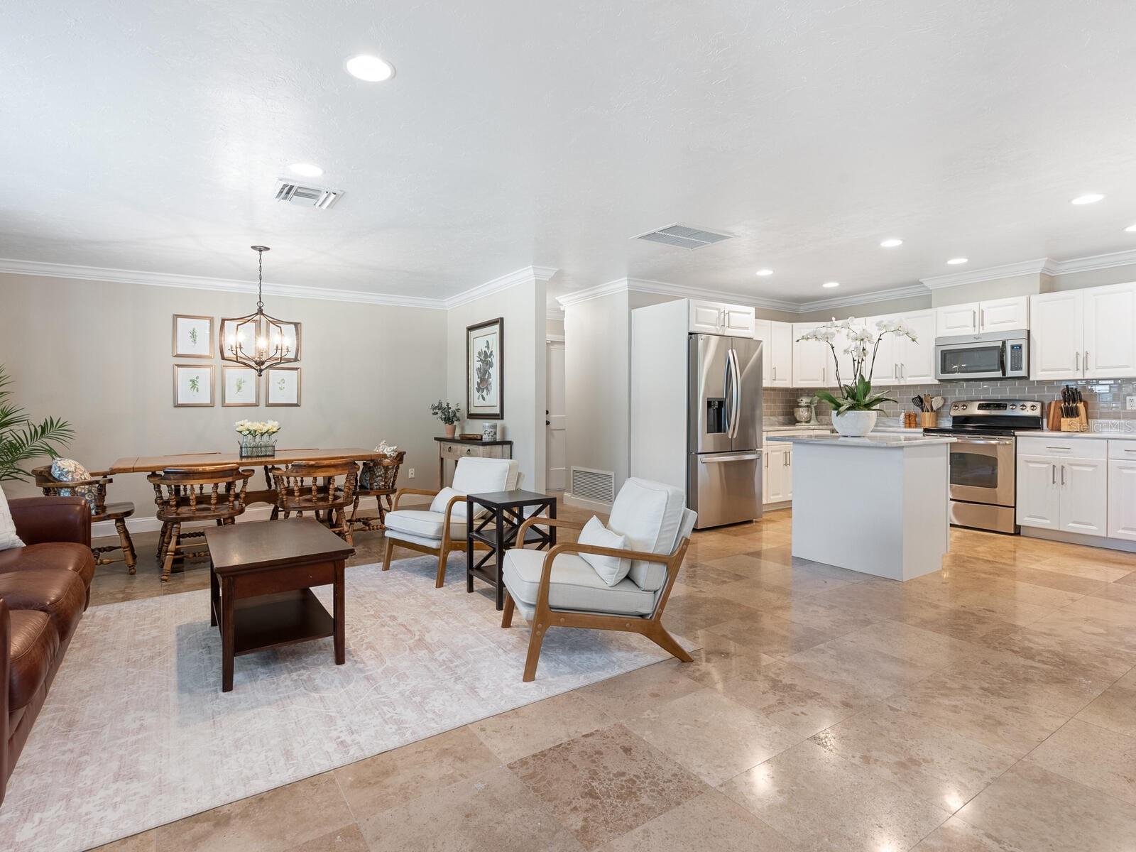 Image 4 of 46 For 130 Mimosa Drive