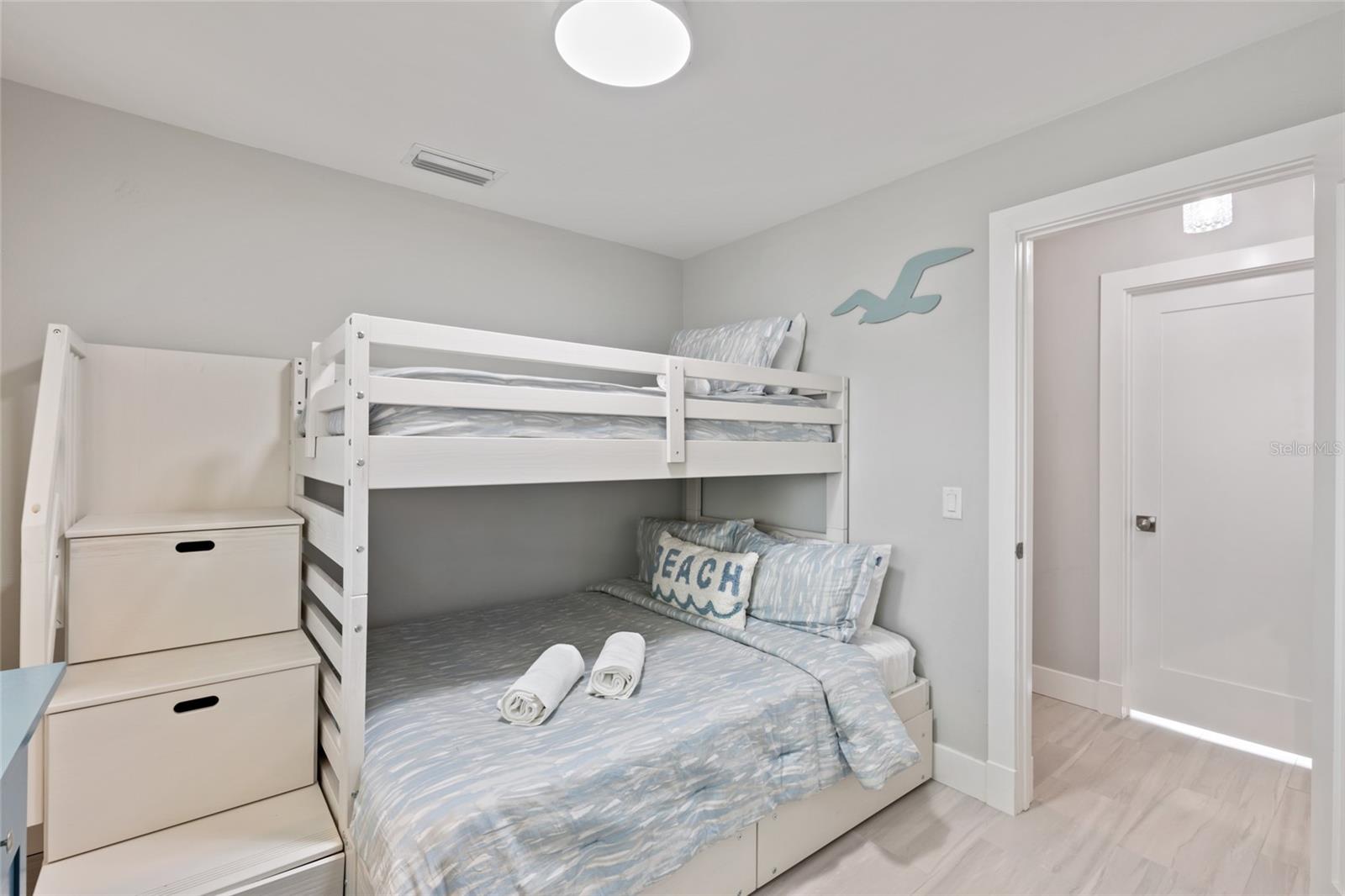 Image 15 of 62 For 110 Spring Avenue