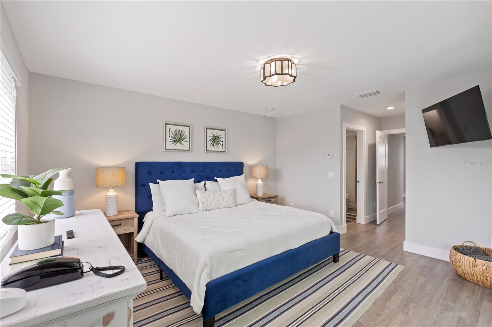 Image 20 of 62 For 110 Spring Avenue