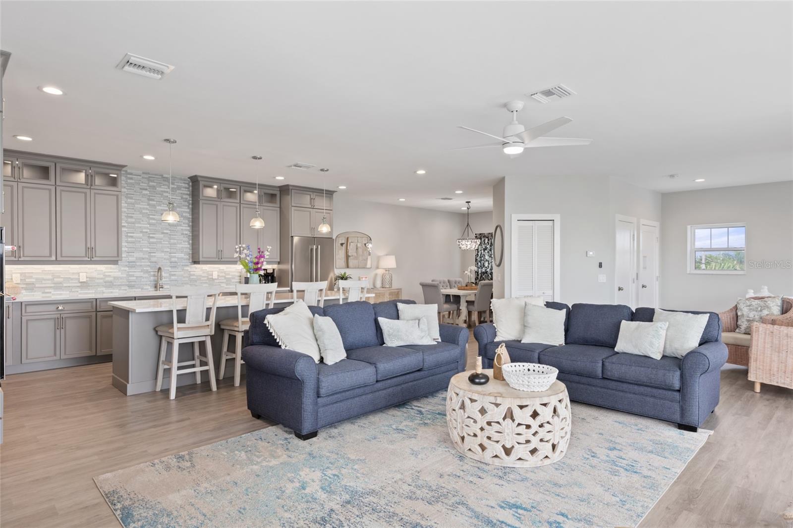 Image 42 of 62 For 110 Spring Avenue