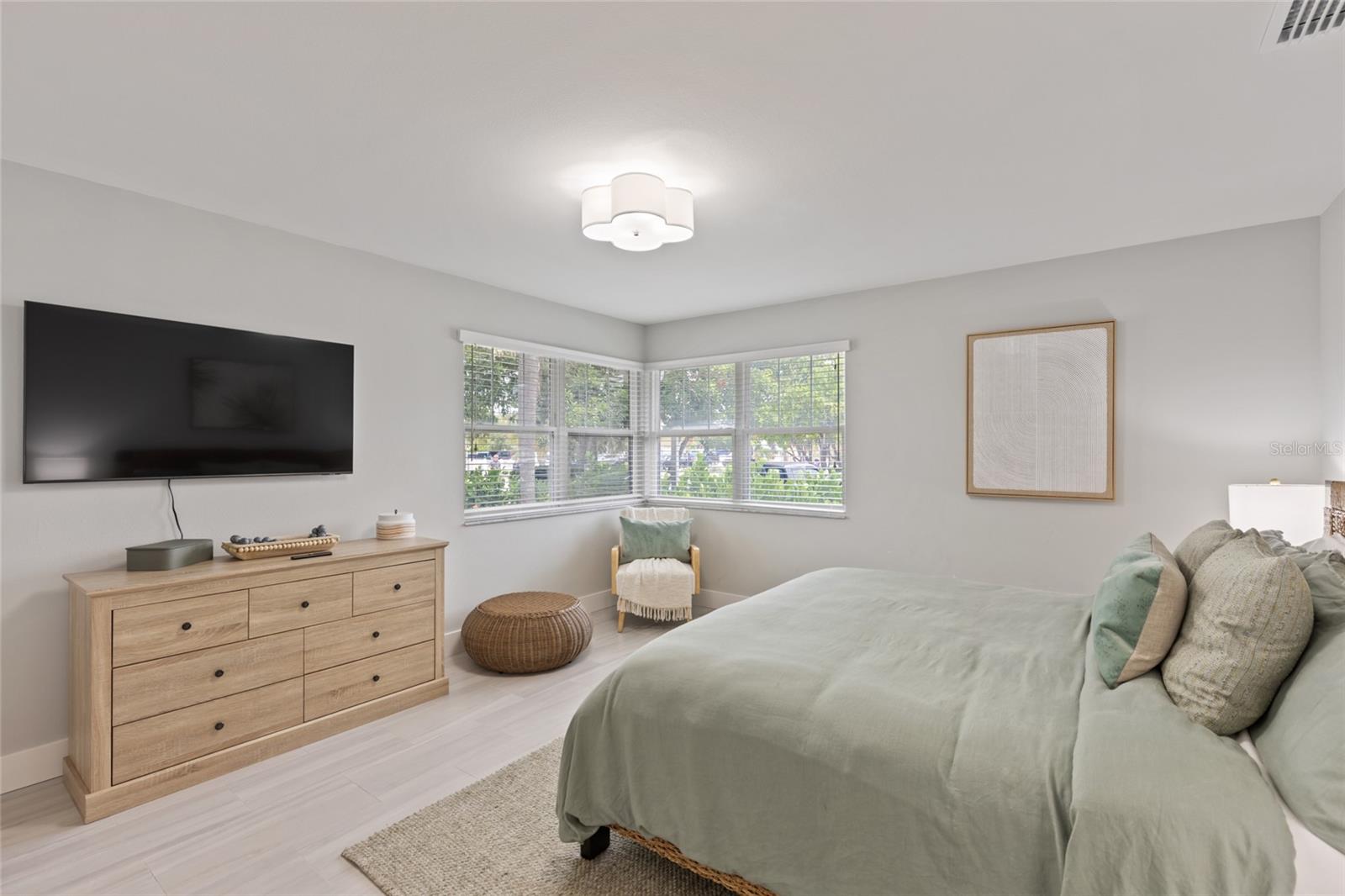 Image 6 of 62 For 110 Spring Avenue