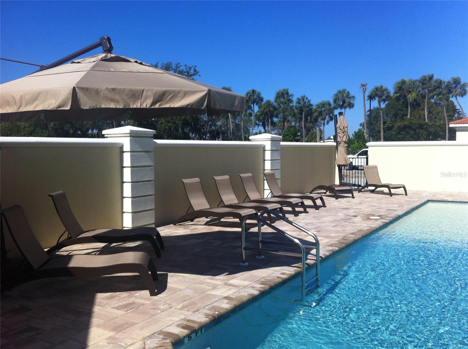 Image 3 of 11 For 501 Haben Boulevard 301